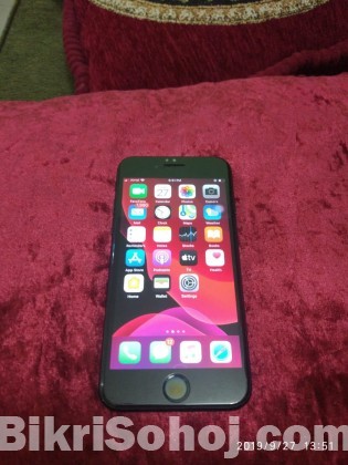 Iphone 7 (32 gb Mate black)